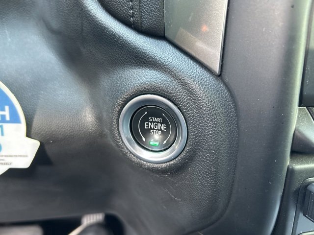 2021 Chevrolet Silverado 1500 RST photo 6
