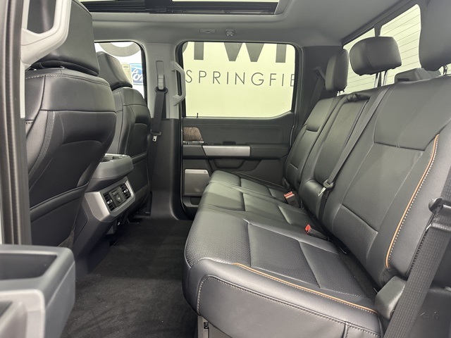 2026 Ford F-350 Lariat photo 19