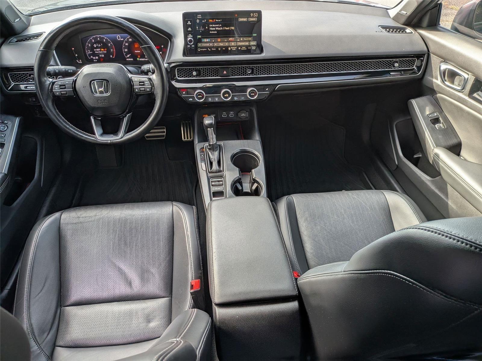 2022 Honda Civic Hatchback Sport Touring photo 26