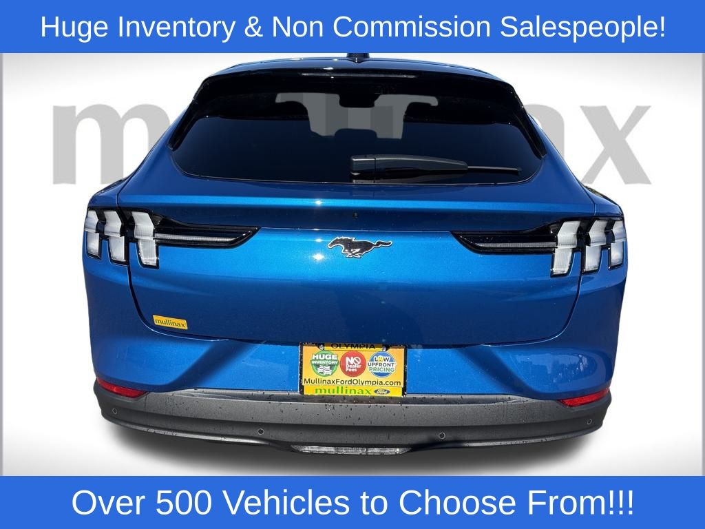 2025 Ford Mustang Mach-E Premium photo 4