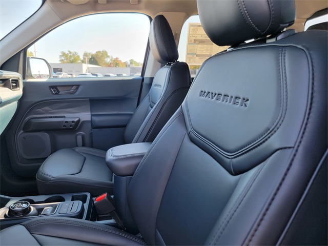 2025 Ford Maverick Lariat photo 13