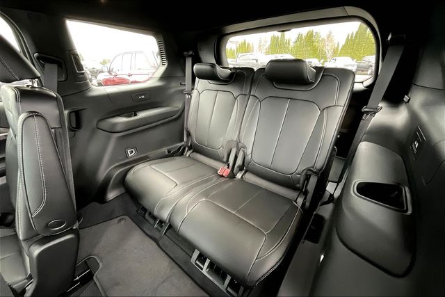 2025 Jeep Grand Cherokee Limited photo 17