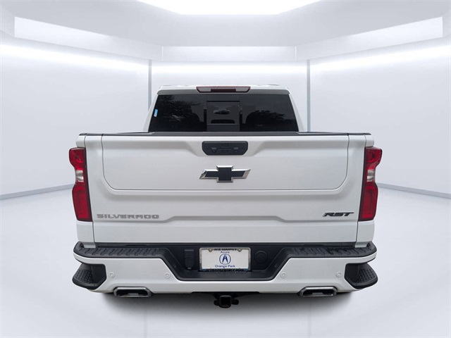 2024 Chevrolet Silverado 1500 RST photo 3