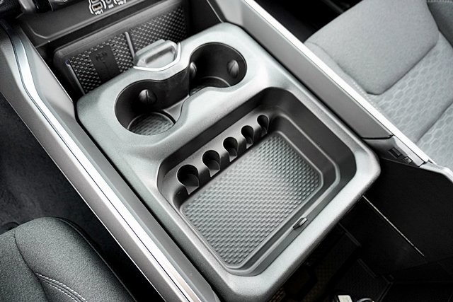 New 2026 Bright White Clear-Coat Exterior Paint RAM Big Horn/Lone Star image 40