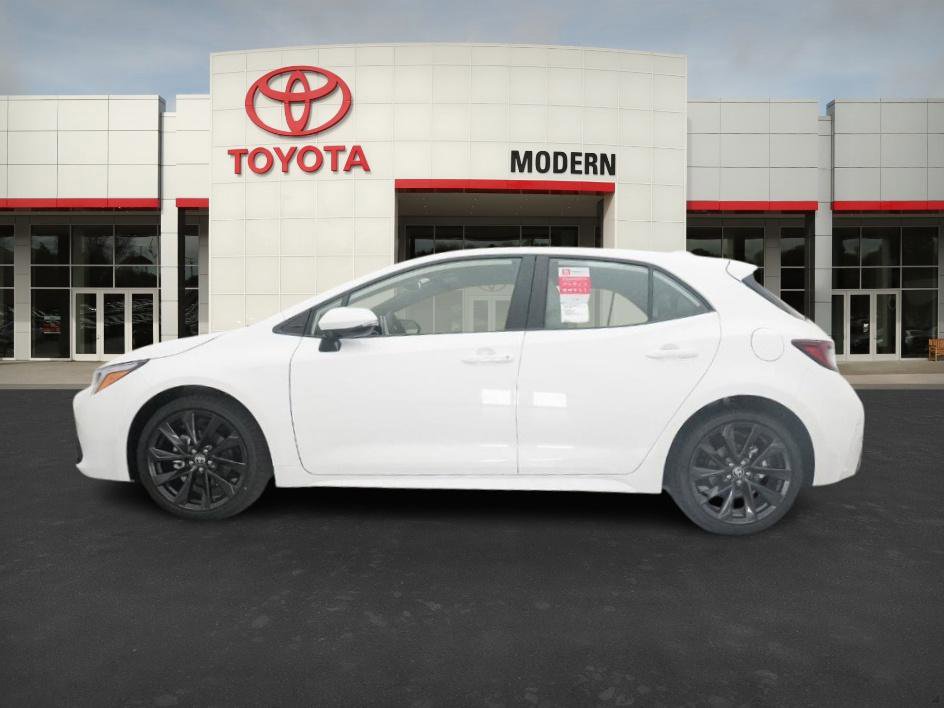 2025 Toyota Corolla XSE photo 10