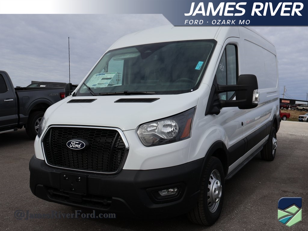 2026 Ford Transit Van Base's photo