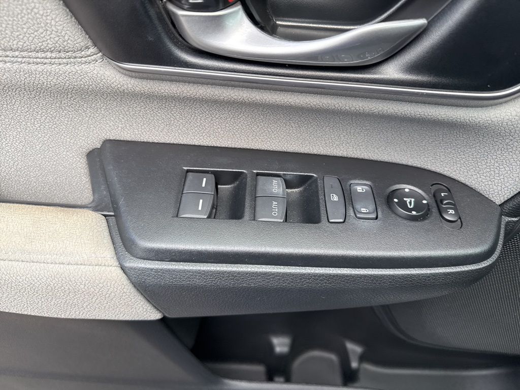 2021 Honda CR-V EX photo 4