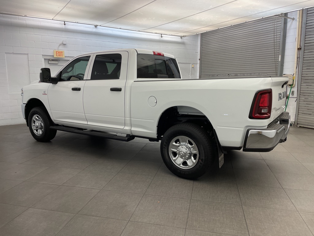 2025 Ram 2500 Tradesman photo 4