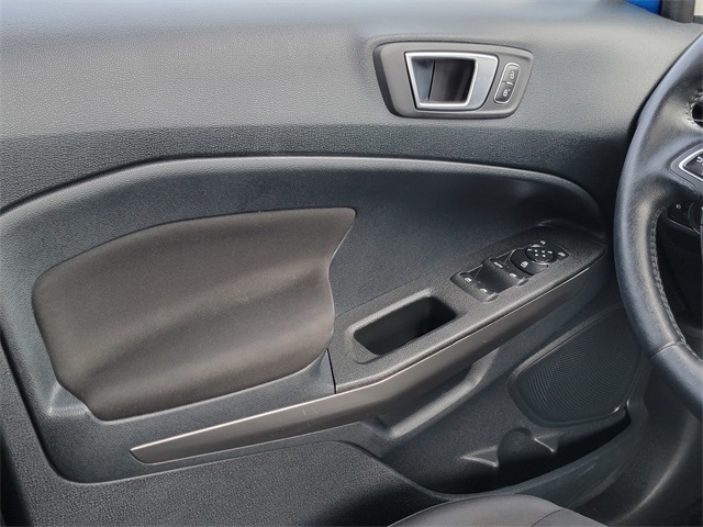 2018 Ford EcoSport SE photo 24