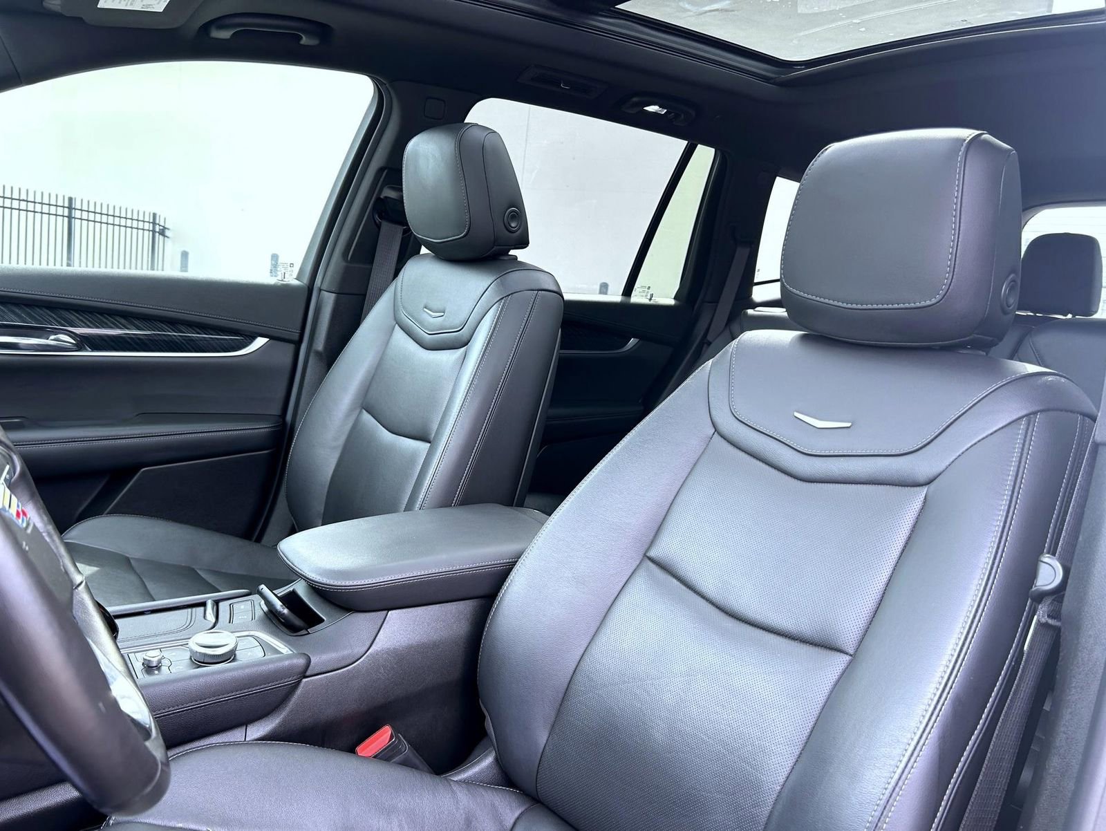 2020 Cadillac XT6 Premium Luxury photo 16
