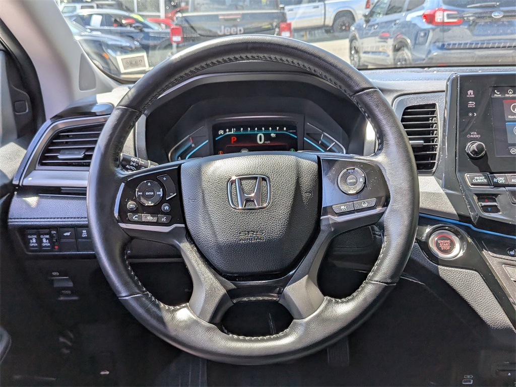 2024 Honda Odyssey Touring photo 13