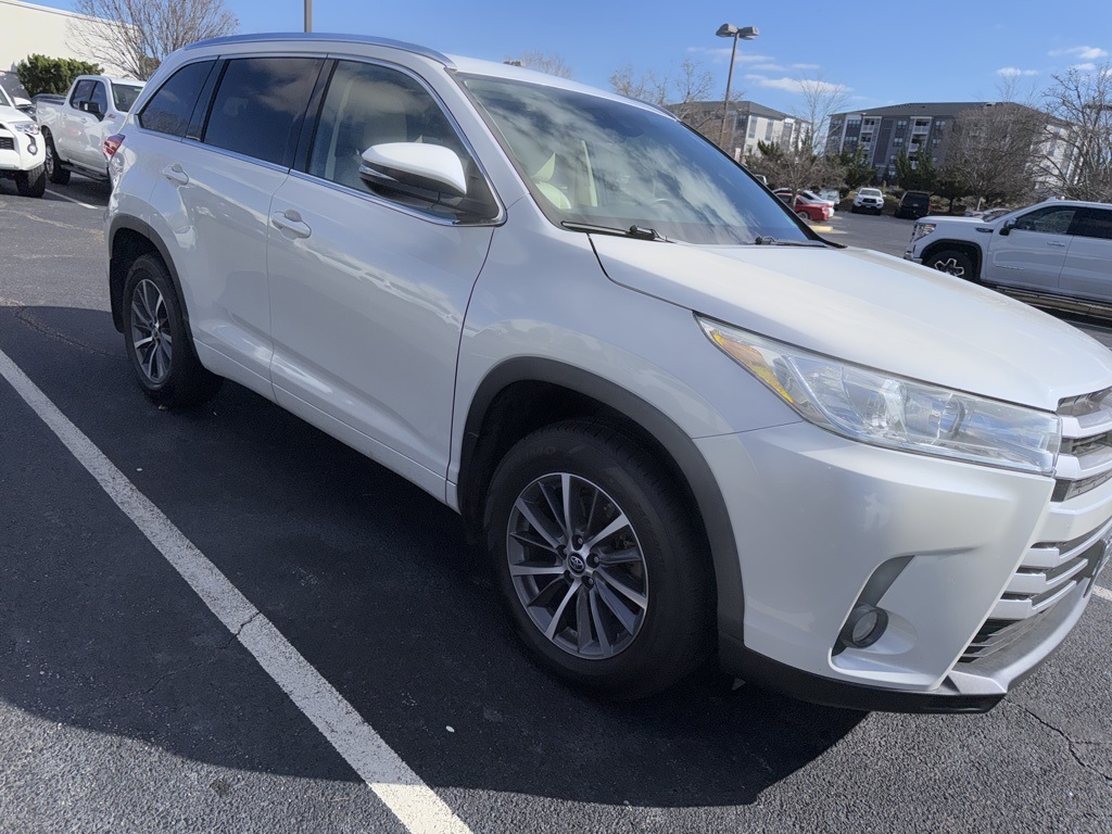 2018 Toyota Highlander XLE's photo