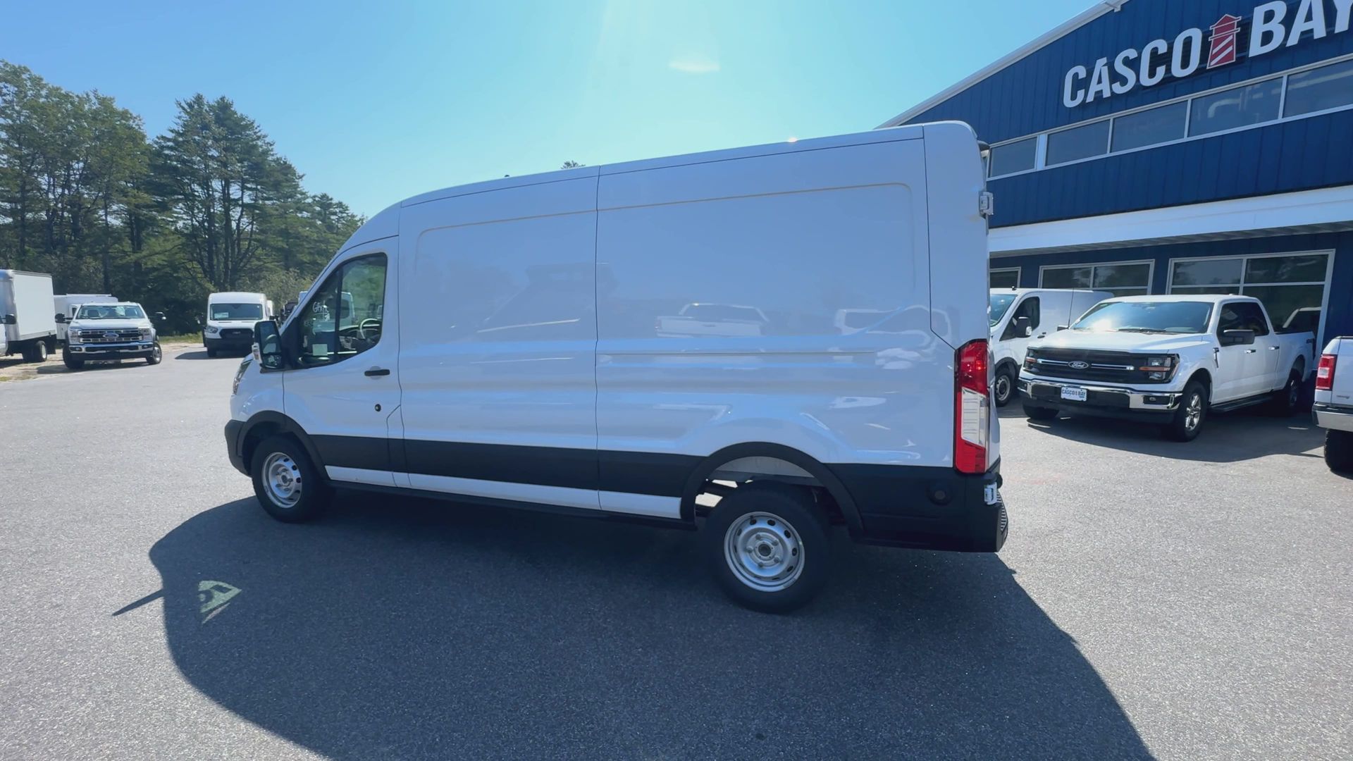 2025 Ford Transit Cargo Van photo 16