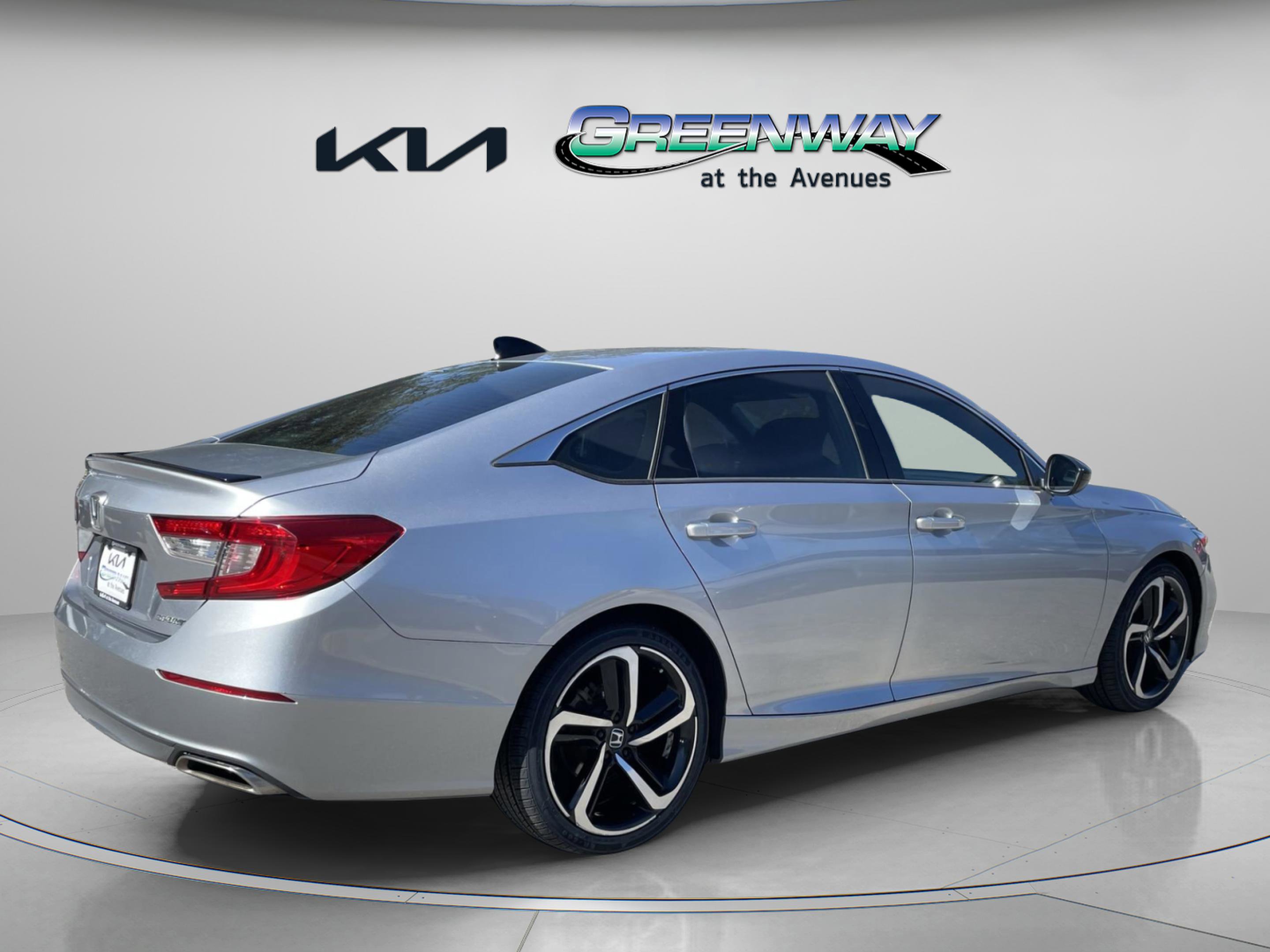 2021 Honda Accord Sport photo 4