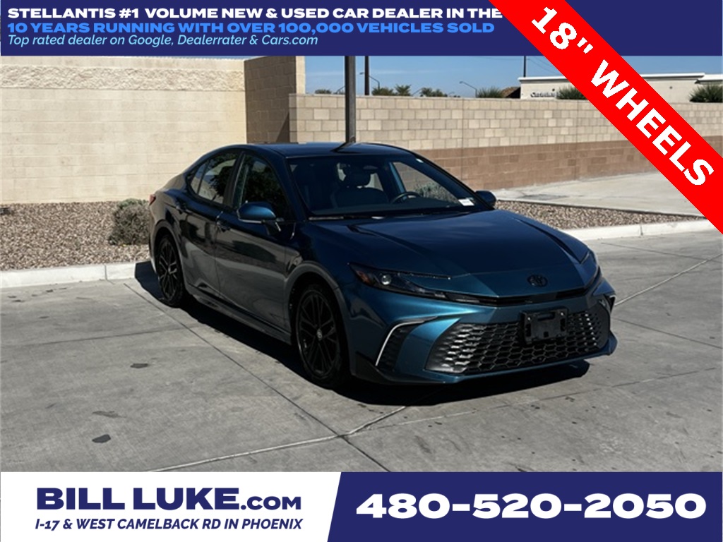 2025 Toyota Camry SE