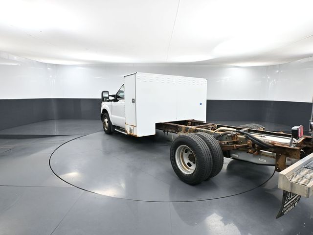 2015 Ford F-350 photo 4