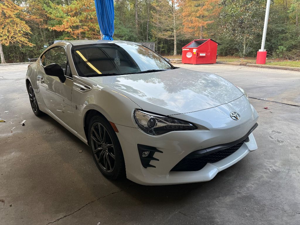2017 Toyota GR86 Special Edition photo 3
