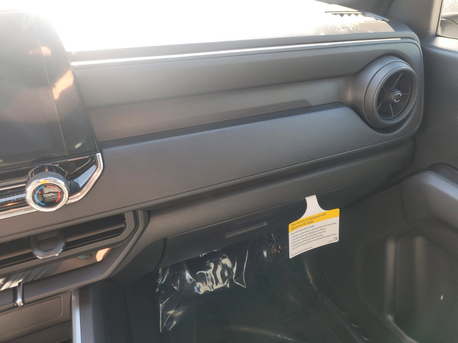 2025 Chevrolet Colorado LT photo 30
