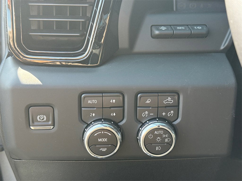 2026 Gmc Sierra 2500 HD AT4X photo 19