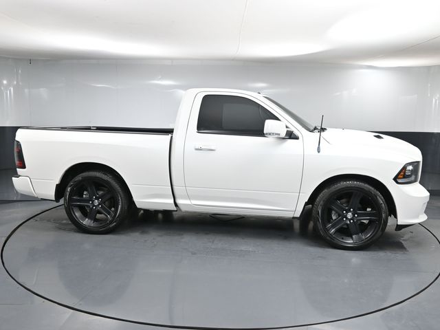 2014 Ram 1500 Sport photo 3