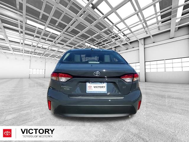 2026 Toyota Corolla LE photo 4