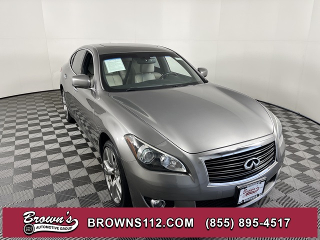 2013 INFINITI M 37's photo