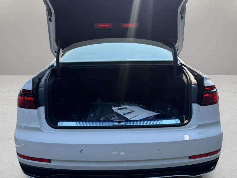 2025 Audi A8 L 55 photo 21