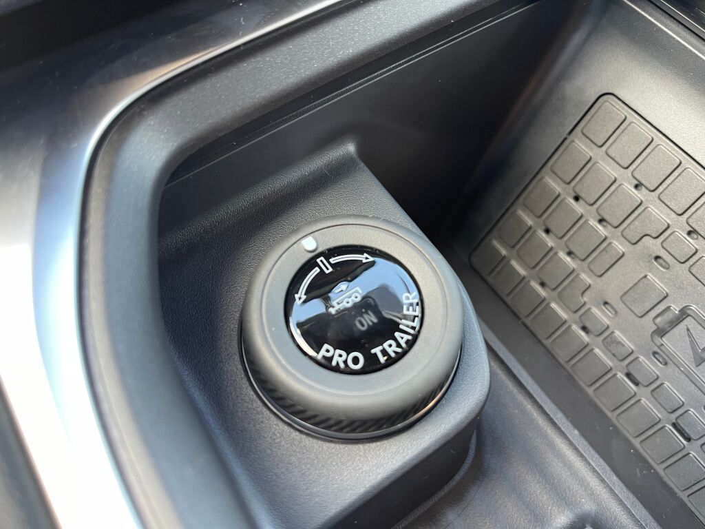 2025 Ford Expedition Platinum MAX photo 12