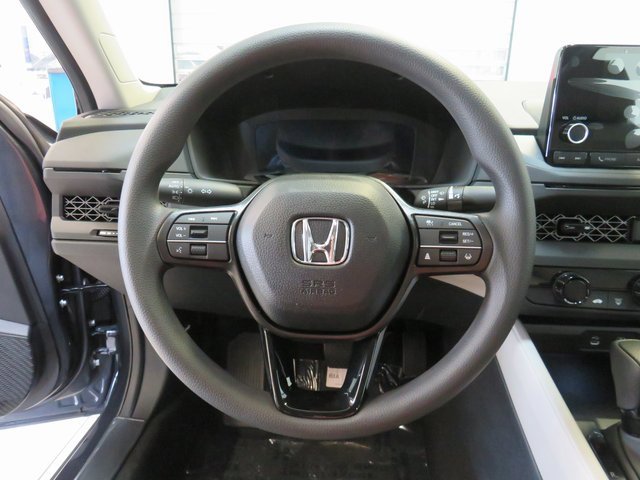 2025 Honda Accord LX photo 8