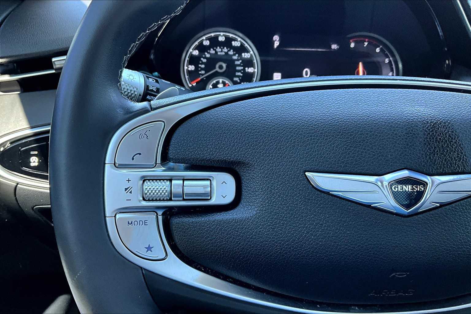 2024 Genesis GV70 2.5T photo 20