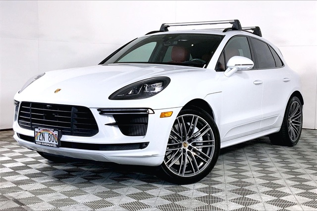 2020 Porsche Macan Turbo