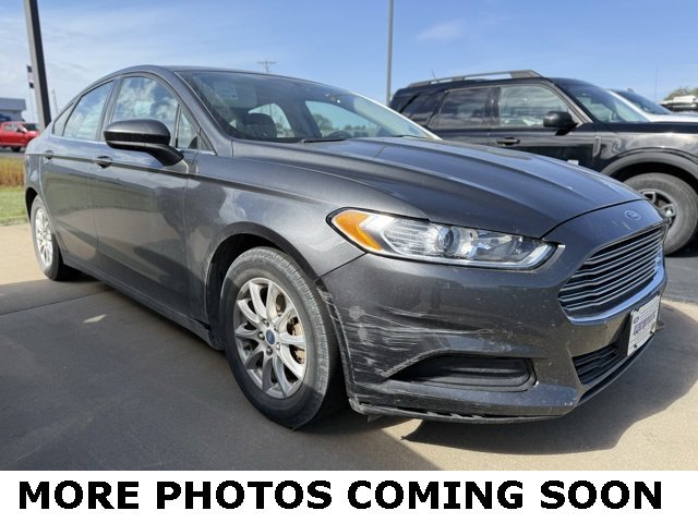 2016 Ford Fusion S