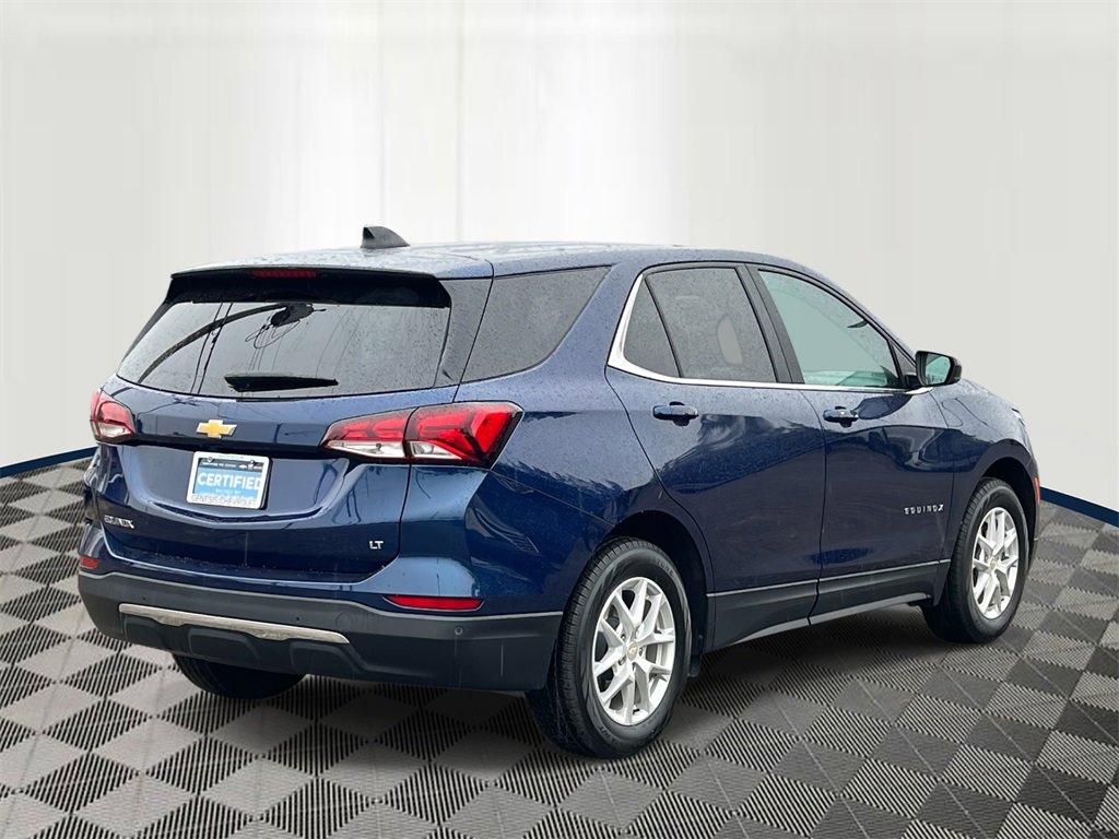 2022 Chevrolet Equinox LT photo 3