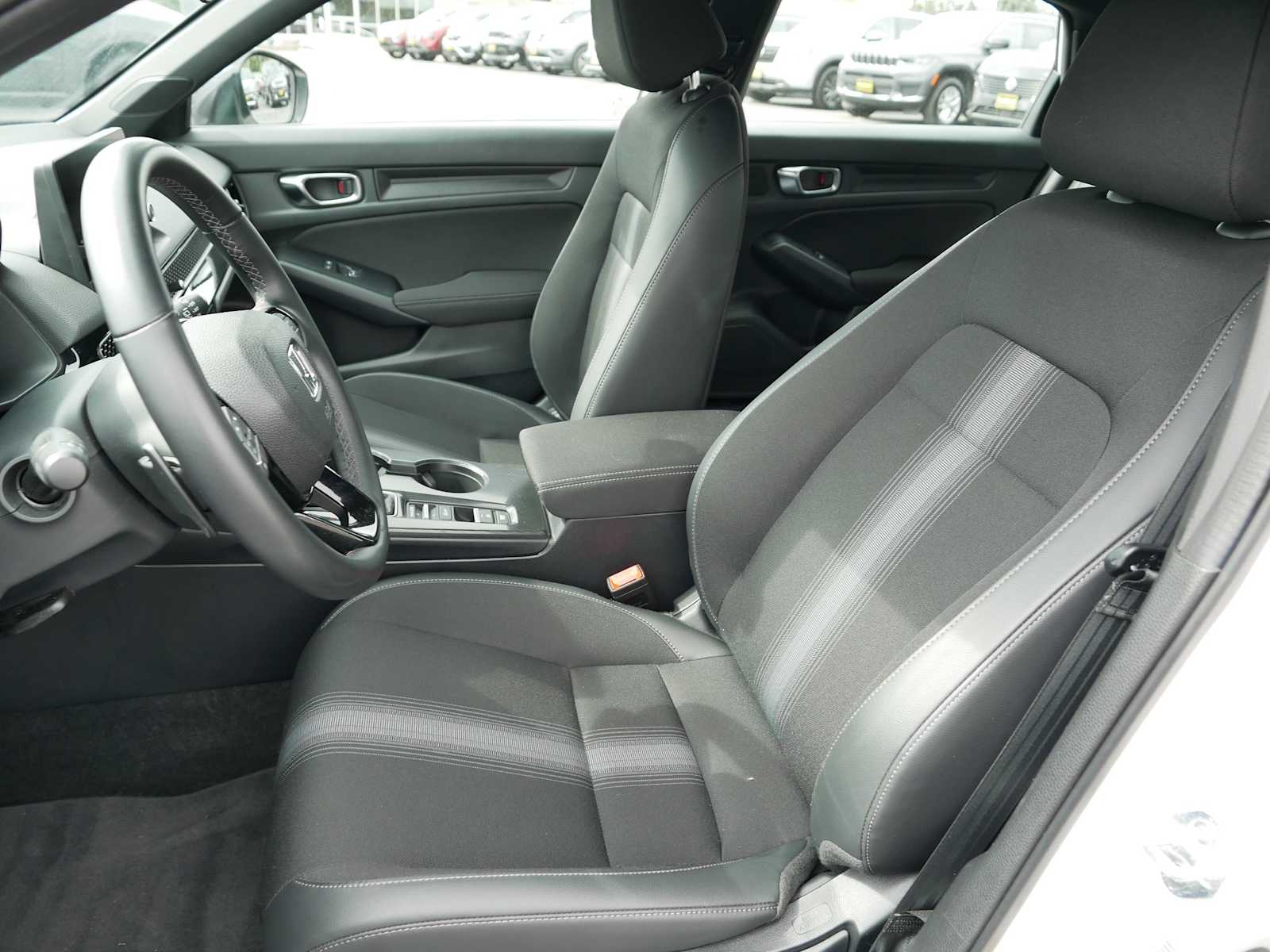 2024 Honda Civic Hatchback Sport photo 10