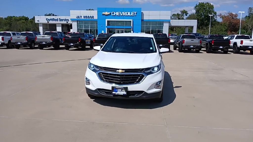 2019 Chevrolet Equinox LT photo 3
