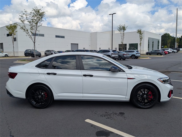 2024 Volkswagen Jetta GLI Autobahn Anniversary Edition photo 2