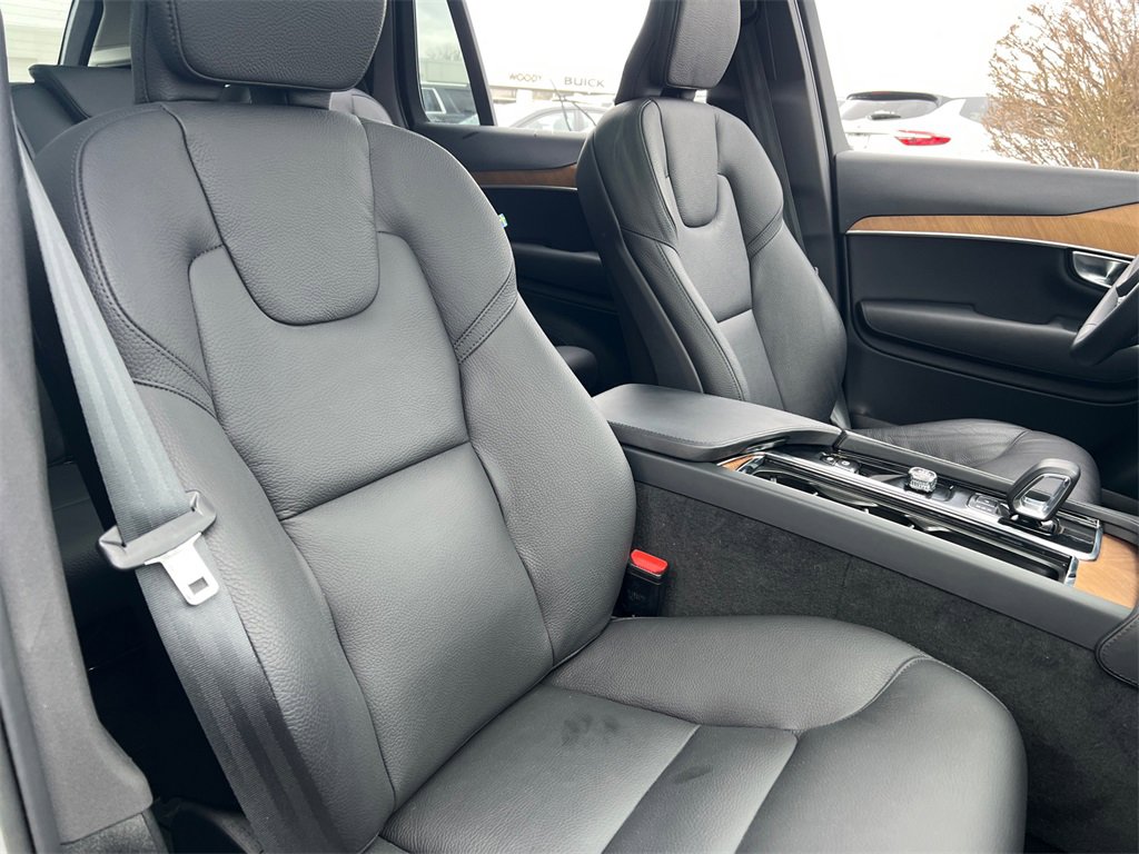 2023 VOLVO XC90 - Image 34