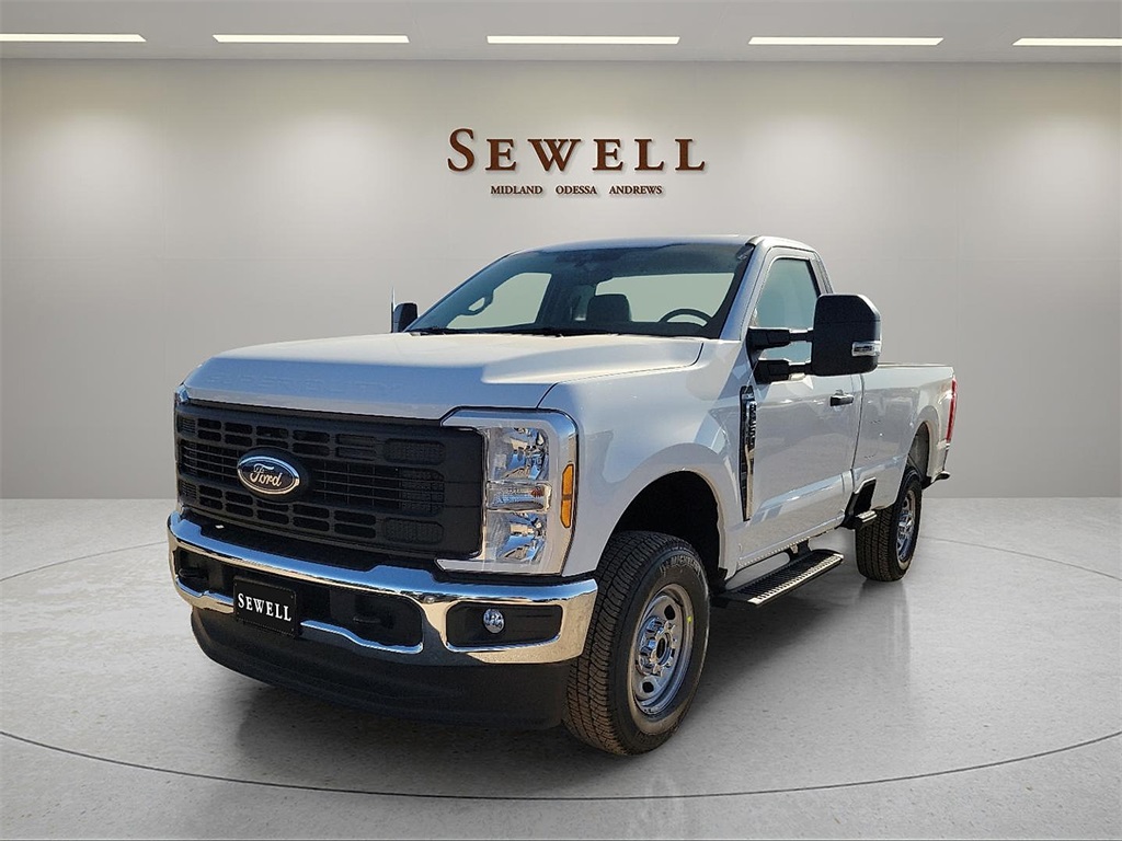 2026 Ford F-250 Super Duty XL's photo