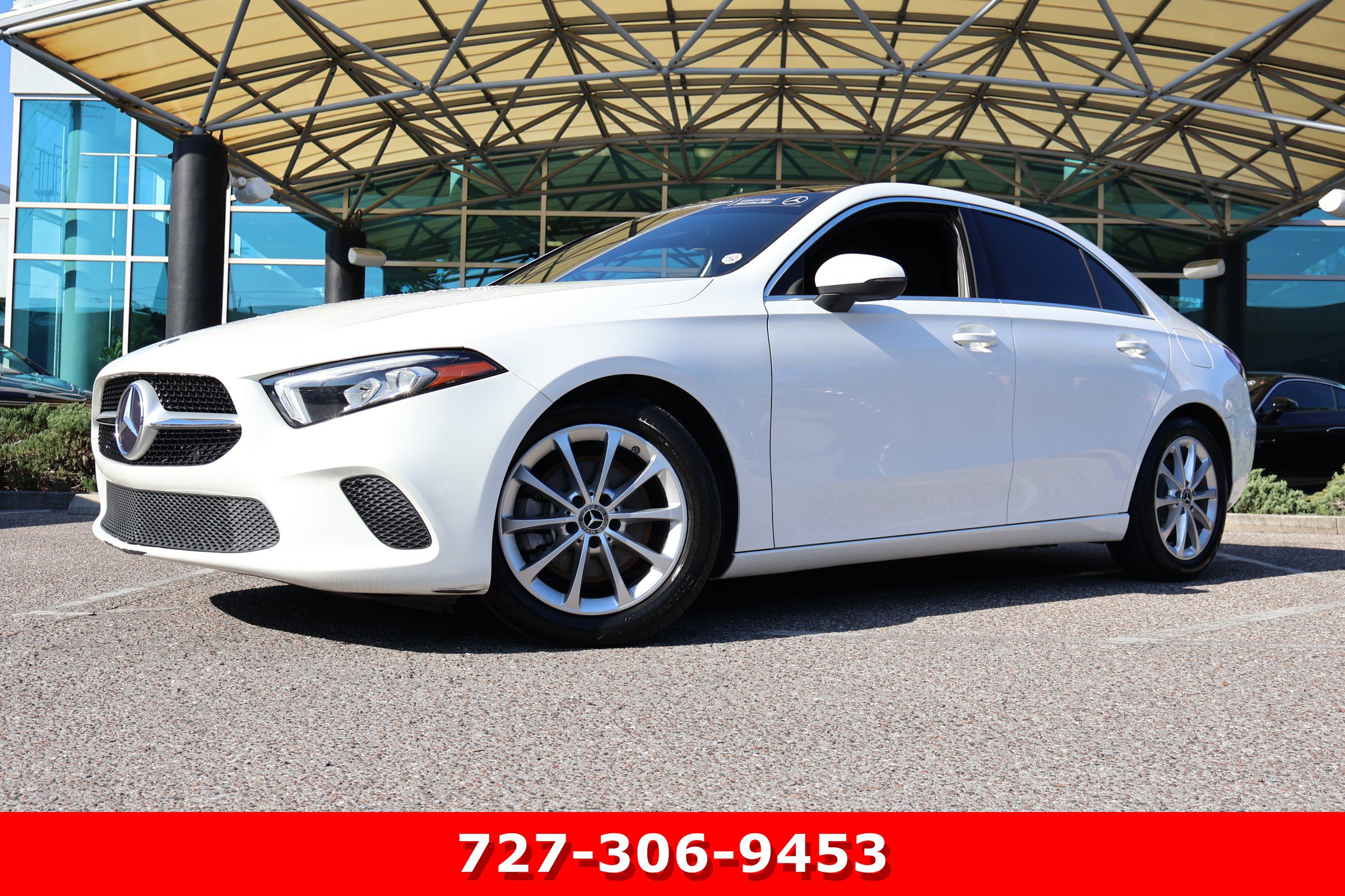 2022 Mercedes-Benz A-Class A220's photo