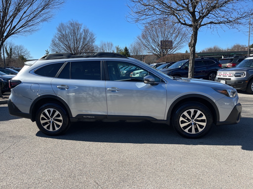 2021 Subaru Outback Premium photo 4