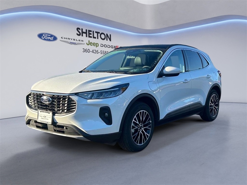 2025 Ford Escape PHEV's photo