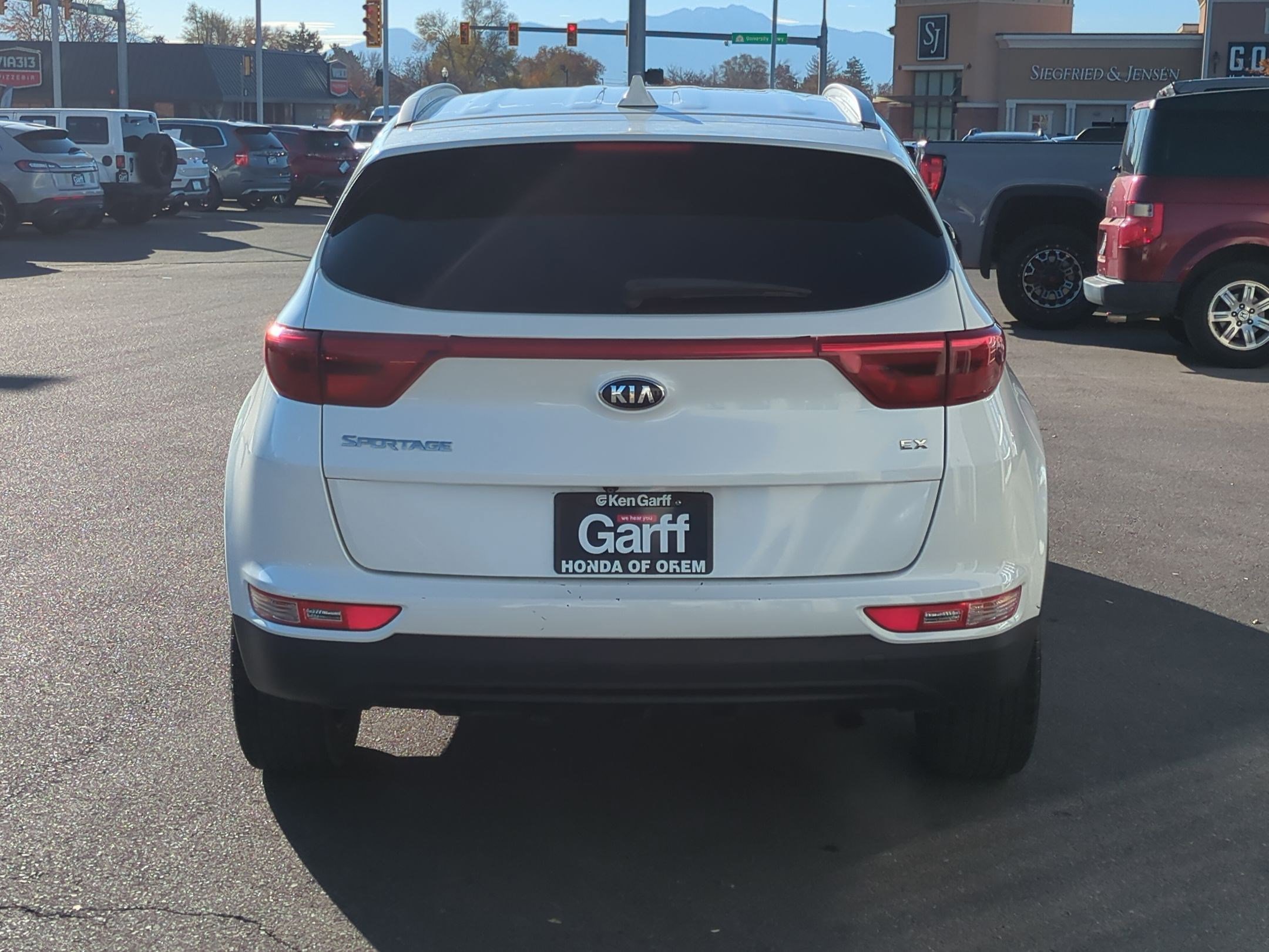 2019 Kia Sportage EX photo 3