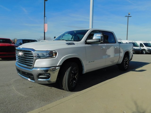 2025 Ram 1500 Laramie photo 4