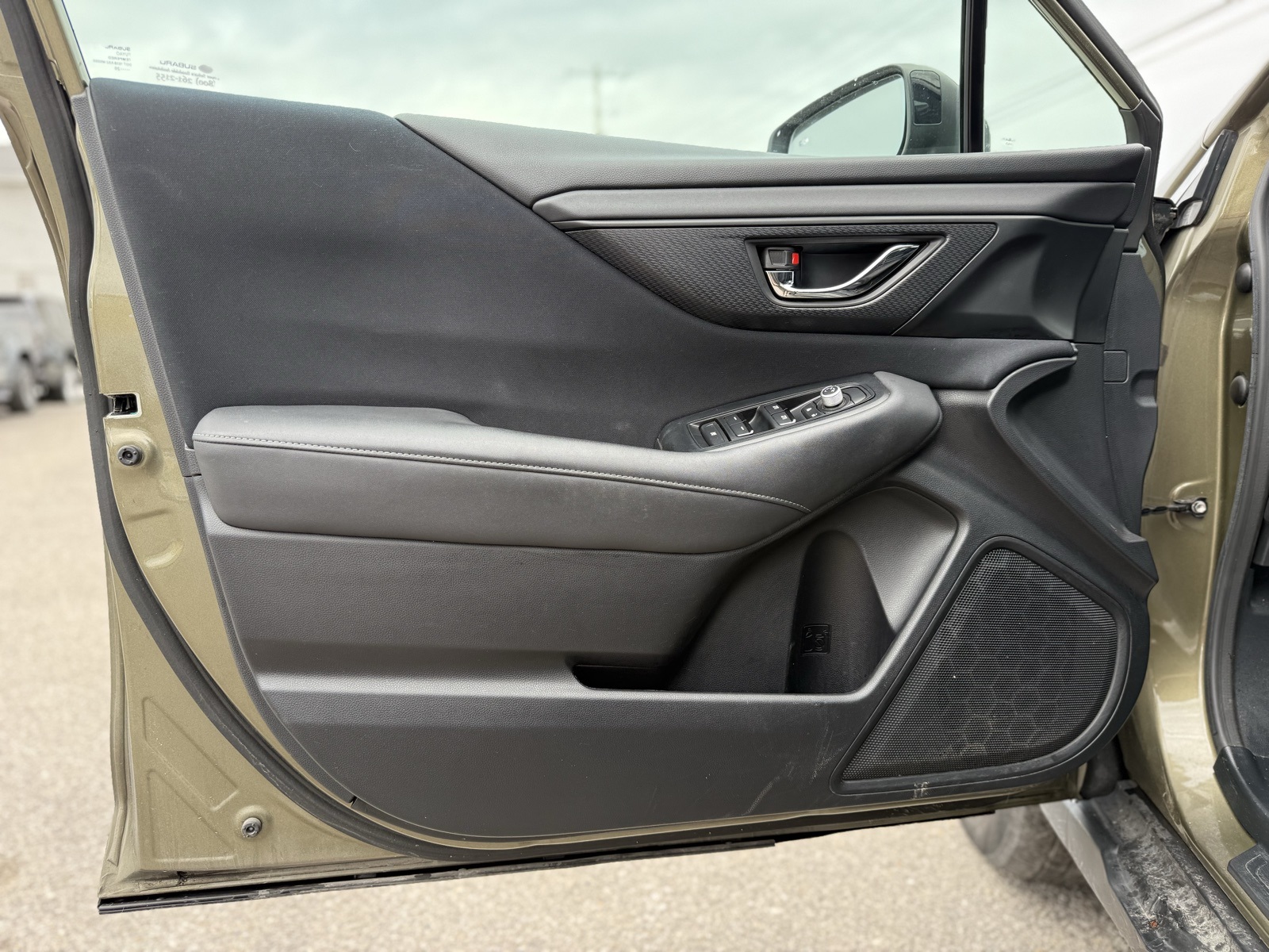 2020 Subaru Outback Premium photo 9