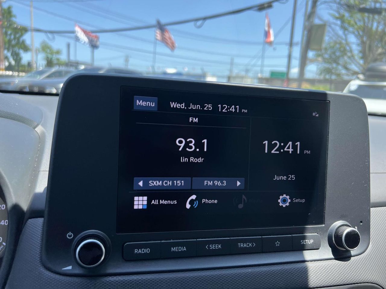 2023 Hyundai Kona SEL photo 22