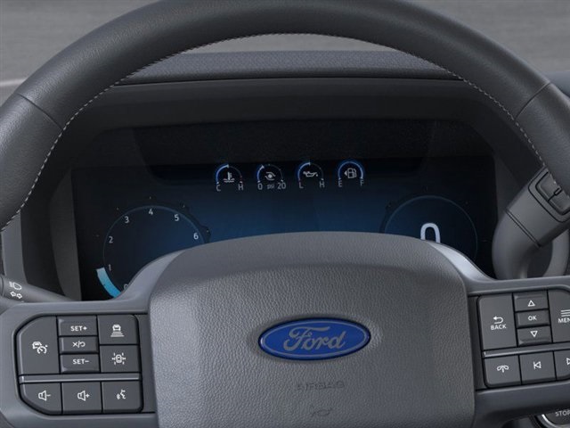 2025 Ford F-150 XLT photo 12