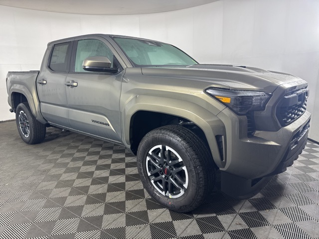 2026 Toyota Tacoma TRD Sport's photo