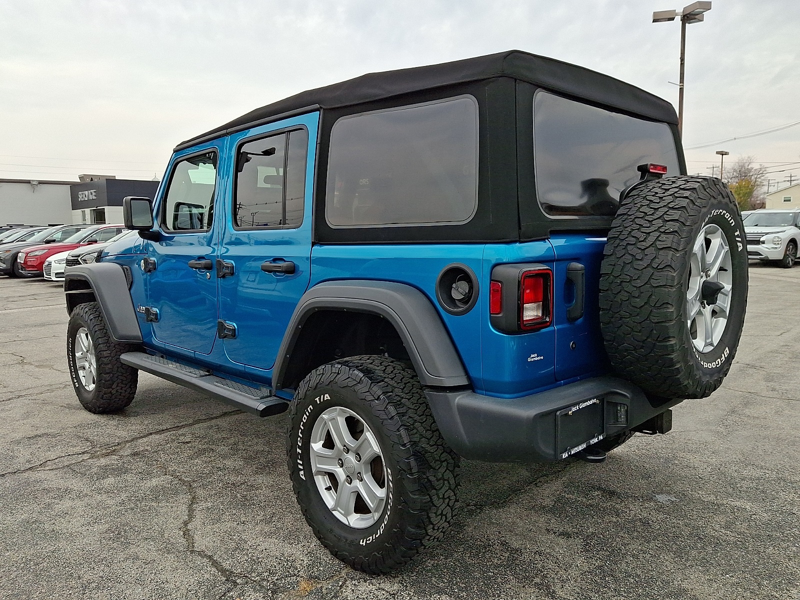 2019 Jeep Wrangler Unlimited Sport S photo 4