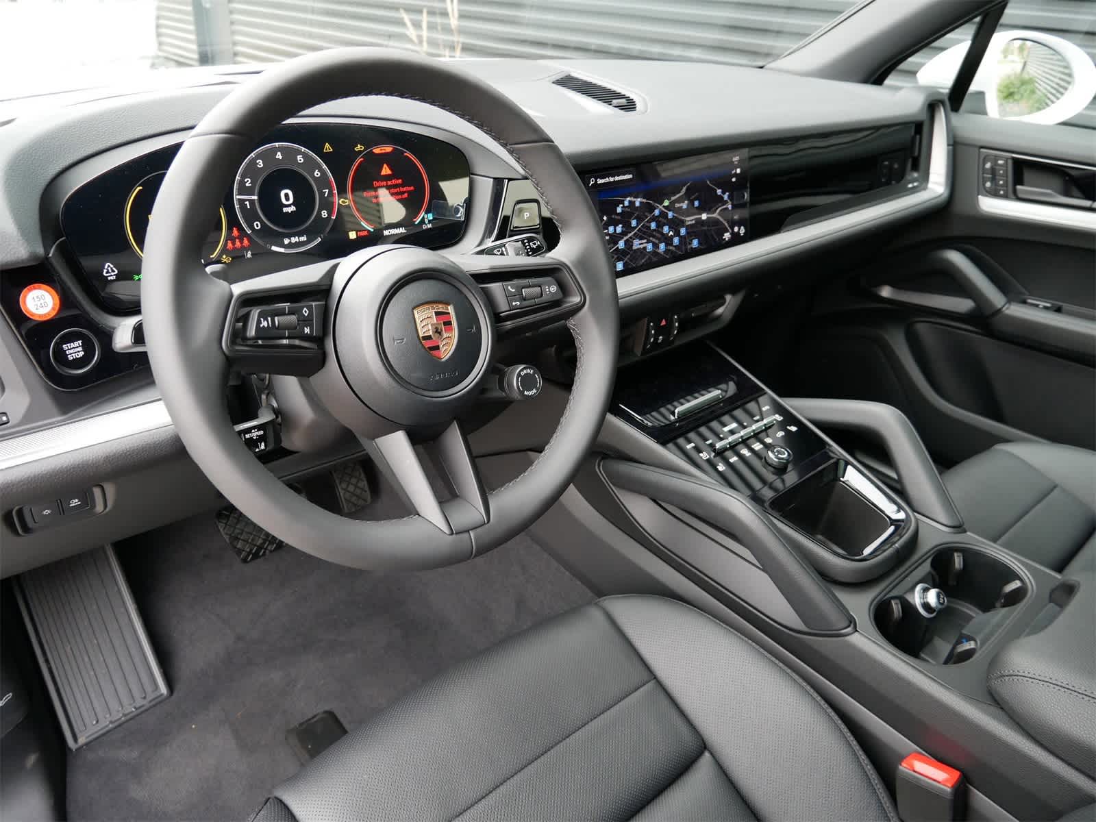 2026 Porsche Cayenne photo 4