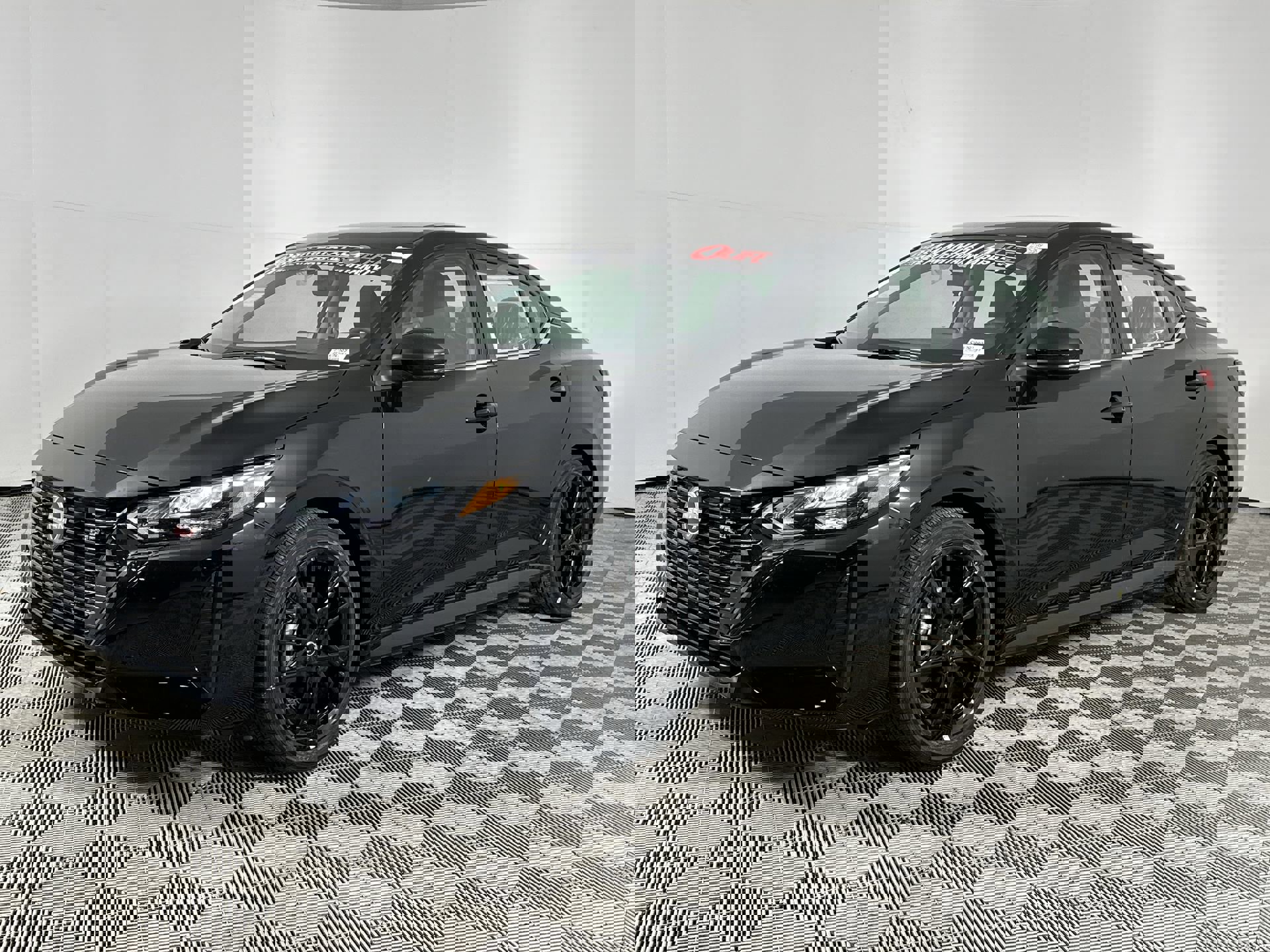 2025 Nissan Sentra SR photo 4